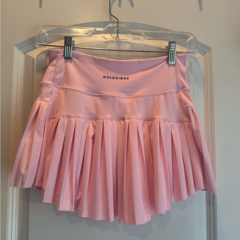 Pink gold hinge skirt